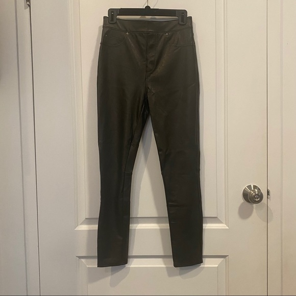 Spanx Leather-Like Ankle Skinny Pant - Picture 5 of 6